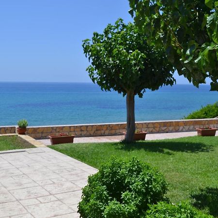 Aquarius House Villa Agios Georgios  Eksteriør billede