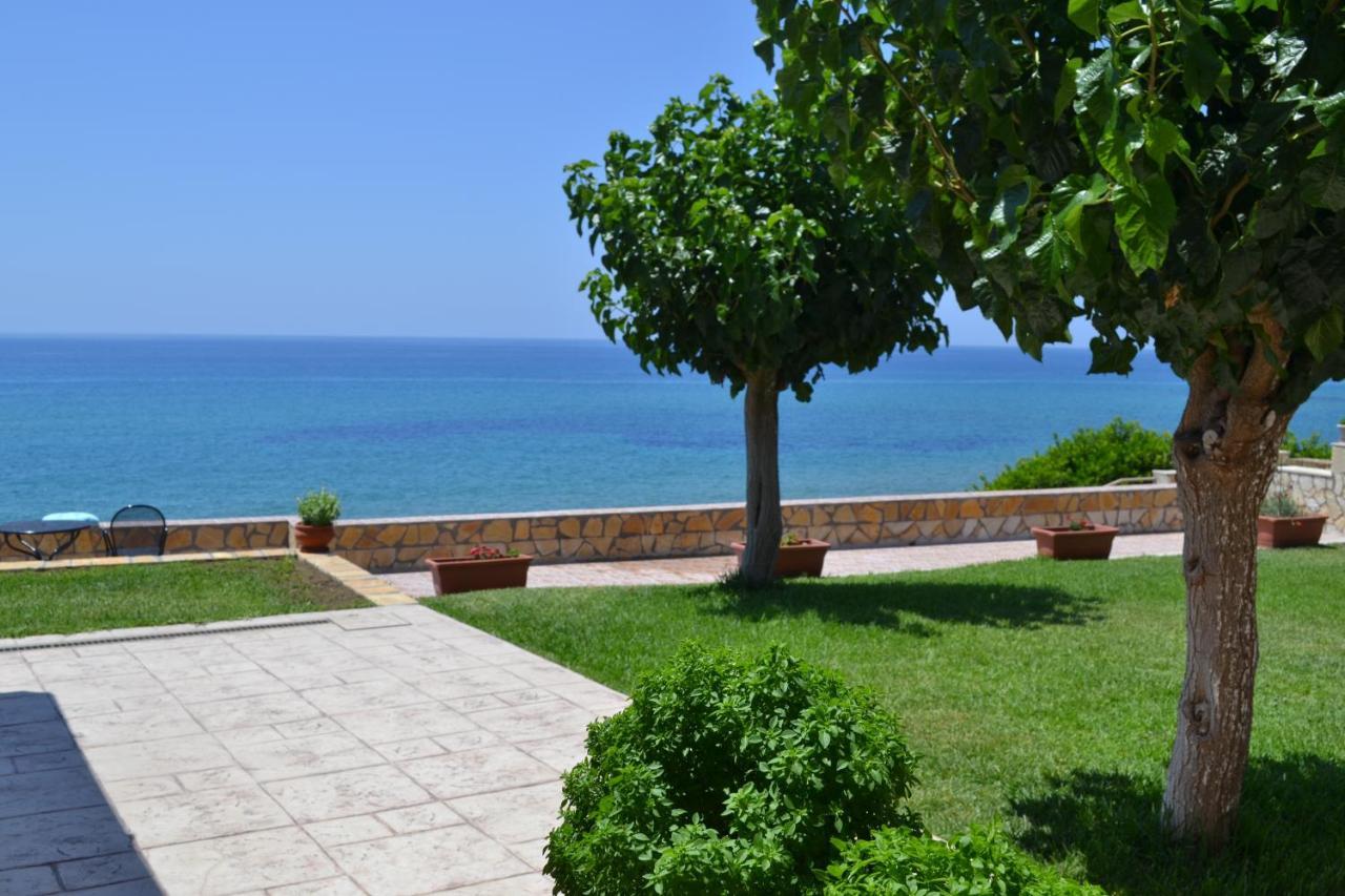 Aquarius House Villa Agios Georgios  Eksteriør billede