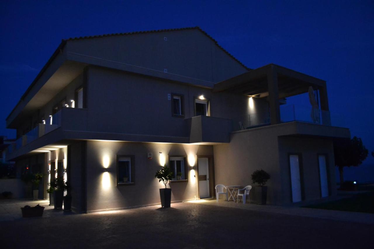 Aquarius House Villa Agios Georgios  Eksteriør billede